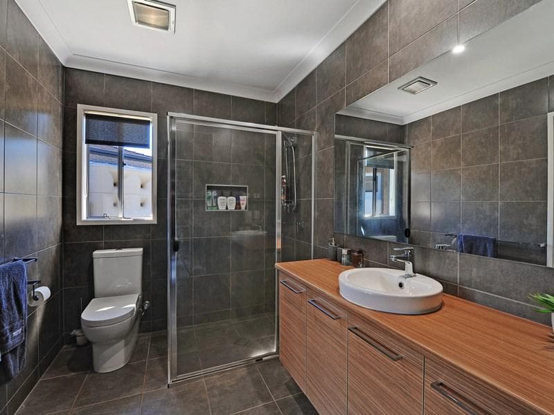 11/155																										Greenacre Road
														
								Greenacre, NSW 2190, Port Macquarie - Thumbnail 7