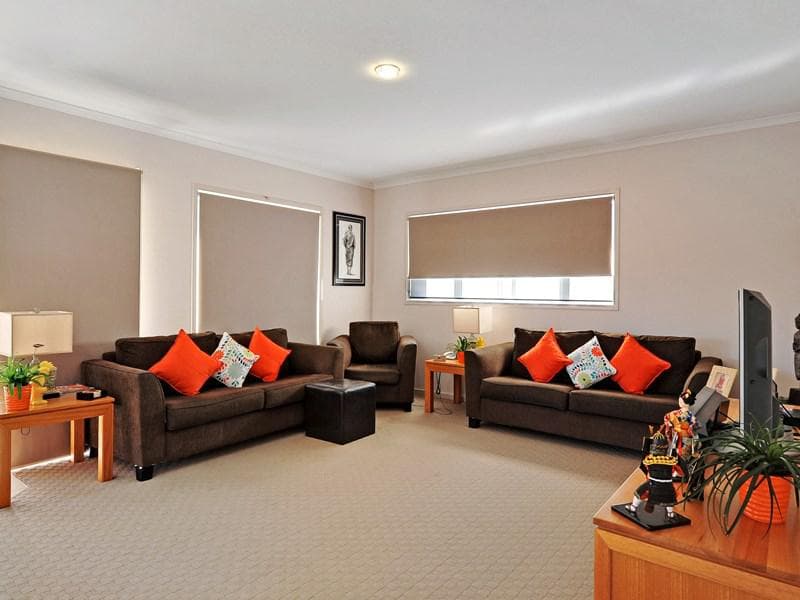 21/1																										Waterside Crescent
														
								Carramar, NSW 2163, Port Macquarie - Thumbnail 3