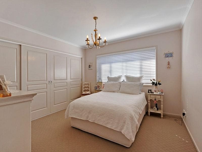 21/1																										Waterside Crescent
														
								Carramar, NSW 2163, Port Macquarie - Thumbnail 6