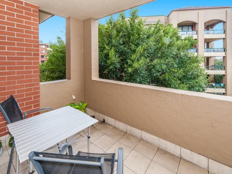 10504/177 Mitchell Road, Erskineville, Erskineville - Thumbnail 3