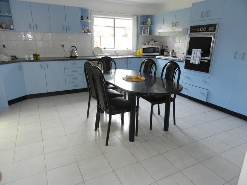 31 Van Dieman Cresent, Fairfield West, Fairfield West - Thumbnail 4