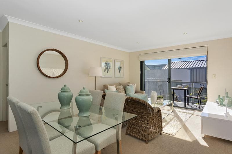 8/96 Ocean Street, Narrabeen, Narrabeen - Image 1