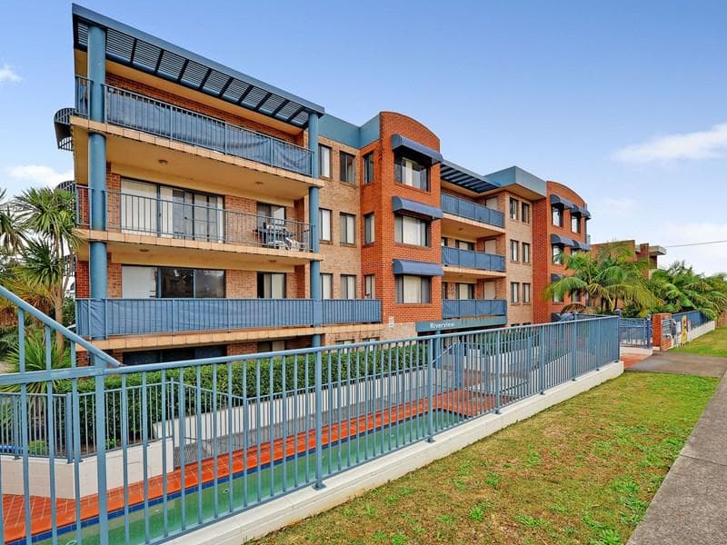 11/27-29 Waugh Street, Port Macquarie, Port Macquarie - Thumbnail 2