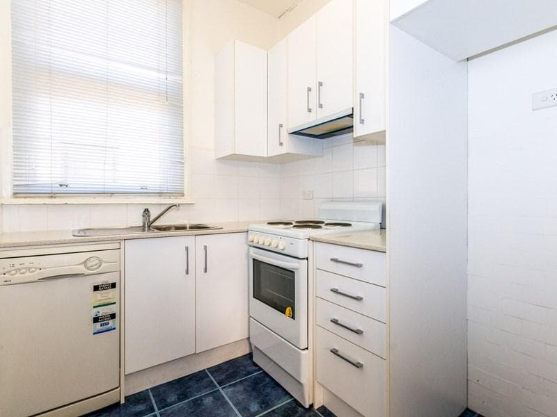 1 Sold - Another Needed, Potts Point, Potts Point - Thumbnail 2