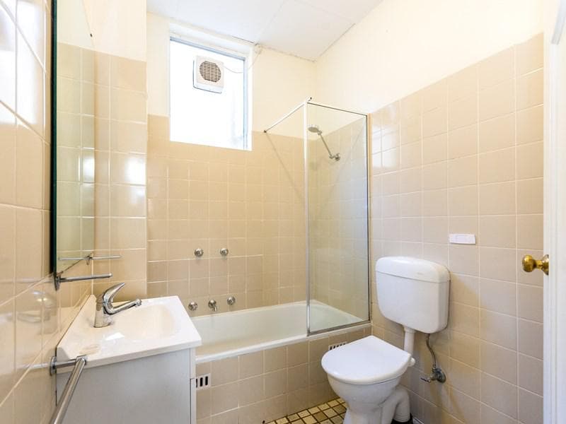 1 Sold - Another Needed, Potts Point, Potts Point - Thumbnail 3