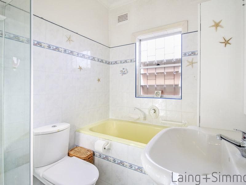 28/164-168																										Station Street
														
								Wentworthville, NSW 2145, Smithfield - Thumbnail 4