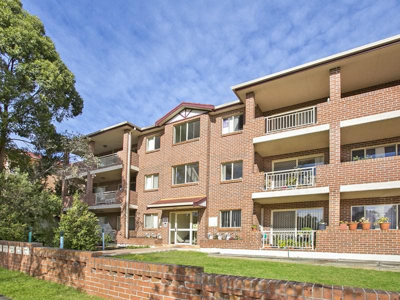 6/40-42 Graham Road, Narwee, Narwee - Thumbnail 2