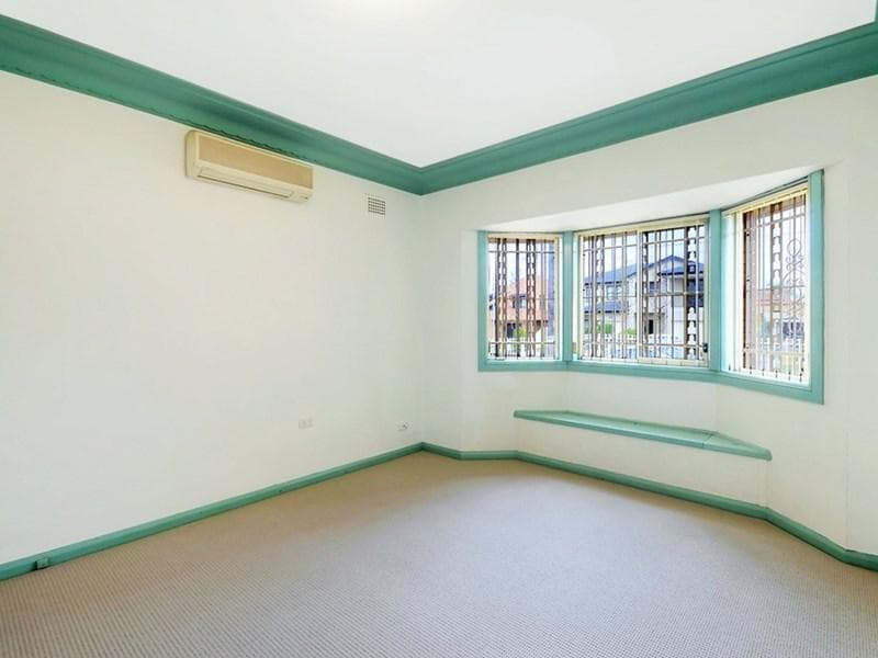 11/155																										Greenacre Road
														
								Greenacre, NSW 2190, Fairfield Heights - Thumbnail 6