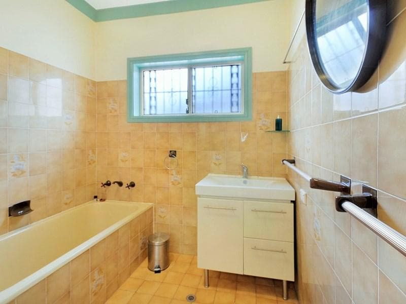 11/155																										Greenacre Road
														
								Greenacre, NSW 2190, Fairfield Heights - Thumbnail 7