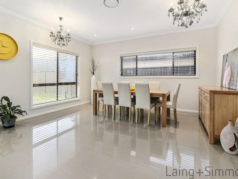 11/155																										Greenacre Road
														
								Greenacre, NSW 2190, Middleton Grange - Thumbnail 8