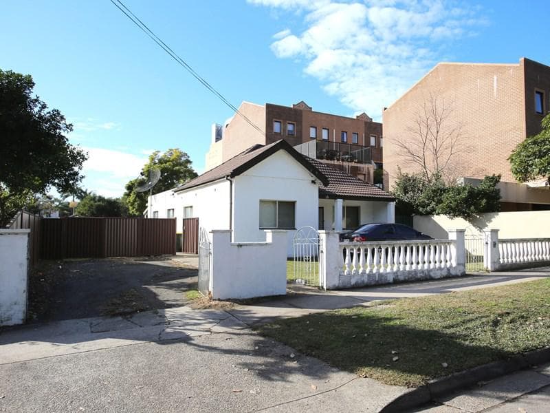 7/23																										Park Rd
														
								Cabramatta, NSW 2166, Campsie - Thumbnail 2