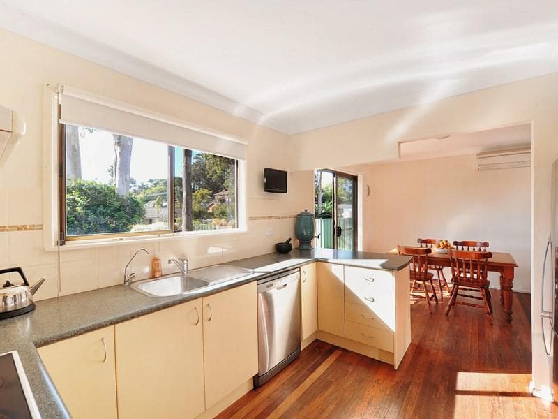 96 Kennedy Drive, Port Macquarie, Port Macquarie - Thumbnail 3