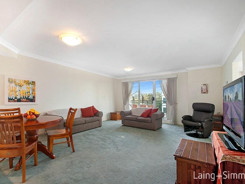 708/5 City View Road, Pennant Hills, Pennant Hills - Thumbnail 2