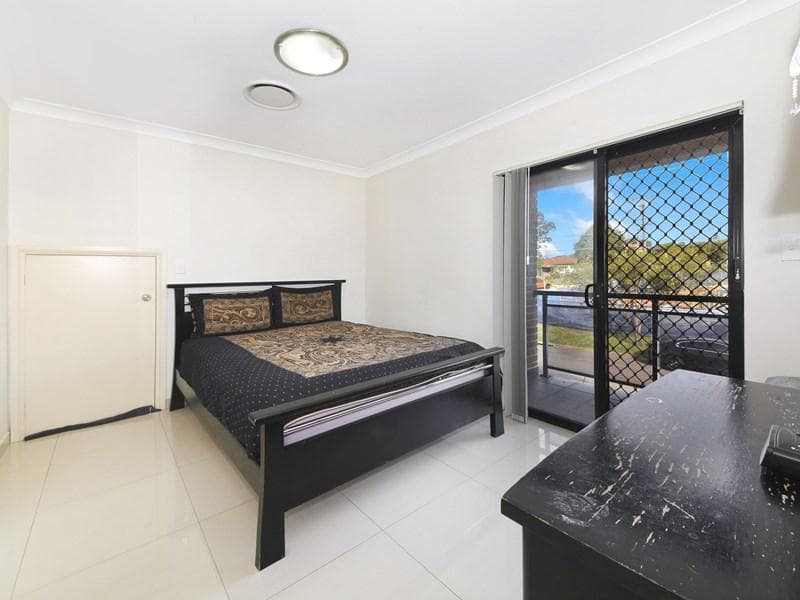 7/23																										Park Rd
														
								Cabramatta, NSW 2166, Greenacre - Thumbnail 5