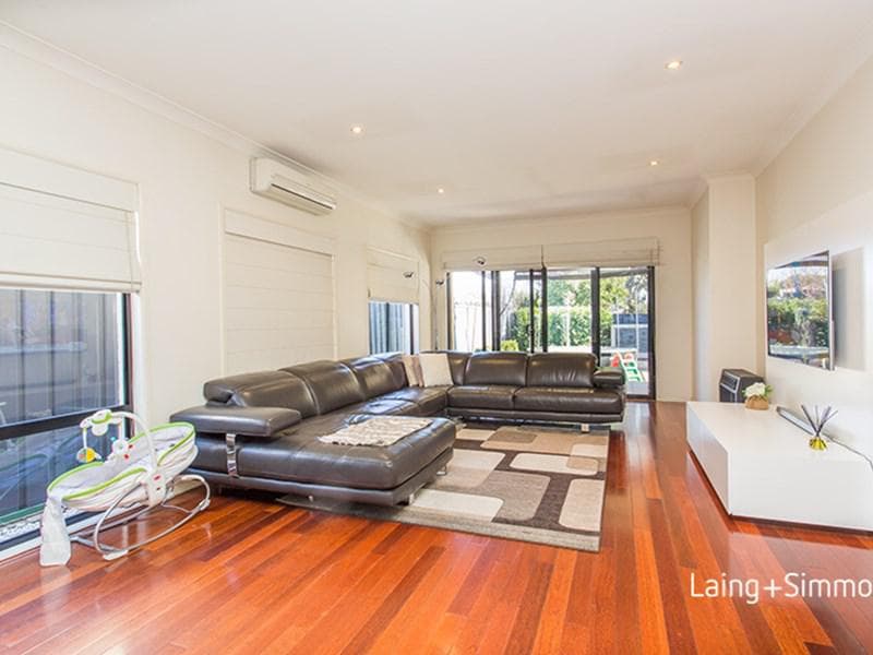 9/71-77																										O'Neill Street
														
								Guildford, NSW 2161, Granville - Thumbnail 2