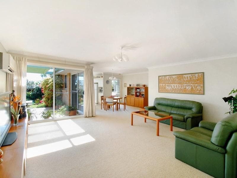 25 Robin Drive, Port Macquarie, Port Macquarie - Thumbnail 2