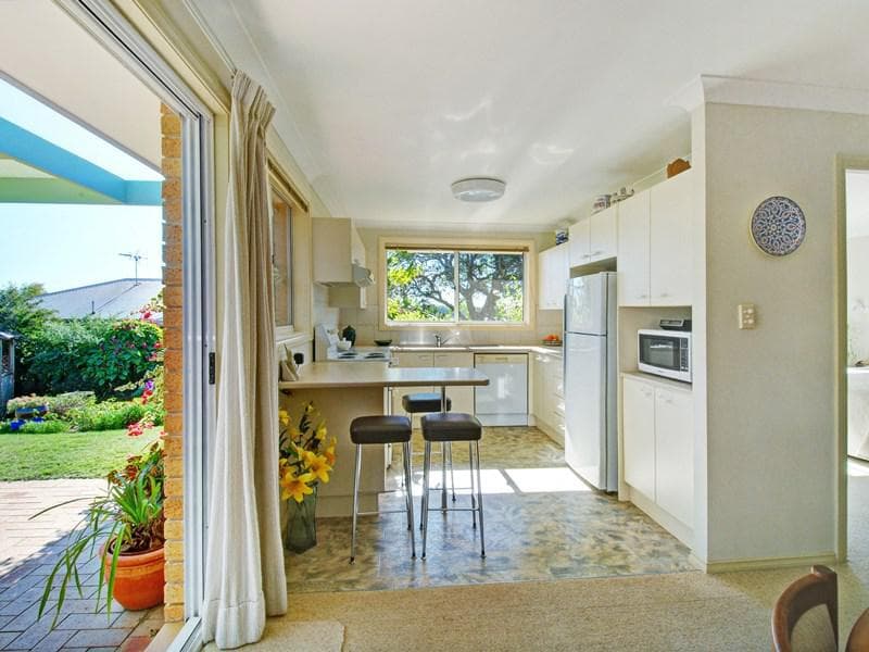 25 Robin Drive, Port Macquarie, Port Macquarie - Thumbnail 6