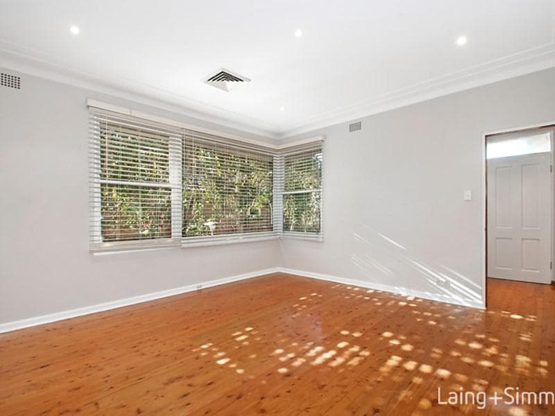 11/155																										Greenacre Road
														
								Greenacre, NSW 2190, Pennant Hills - Thumbnail 4