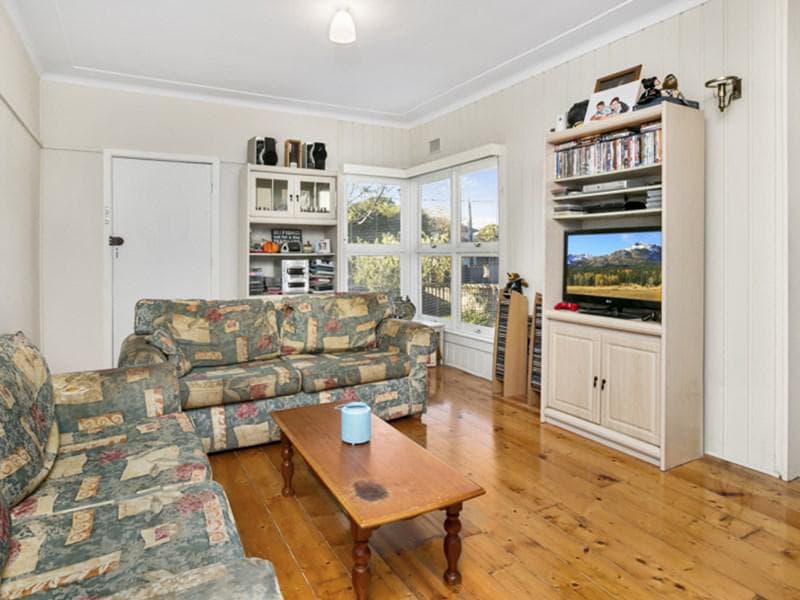 121 Mcintosh Road, Narraweena, Narraweena - Thumbnail 2