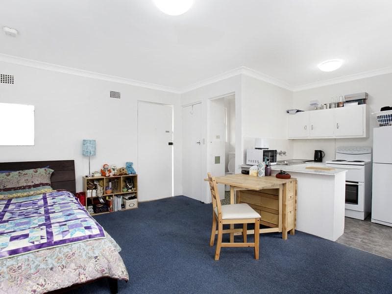 11/155																										Greenacre Road
														
								Greenacre, NSW 2190, Kingsford - Thumbnail 5