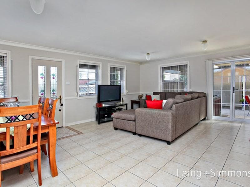 2/30 Sydney Street, St Marys, St Marys - Thumbnail 2
