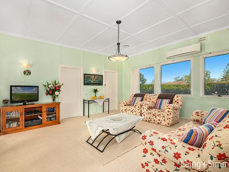 16 Thorn Street, Pennant Hills, Pennant Hills - Thumbnail 3
