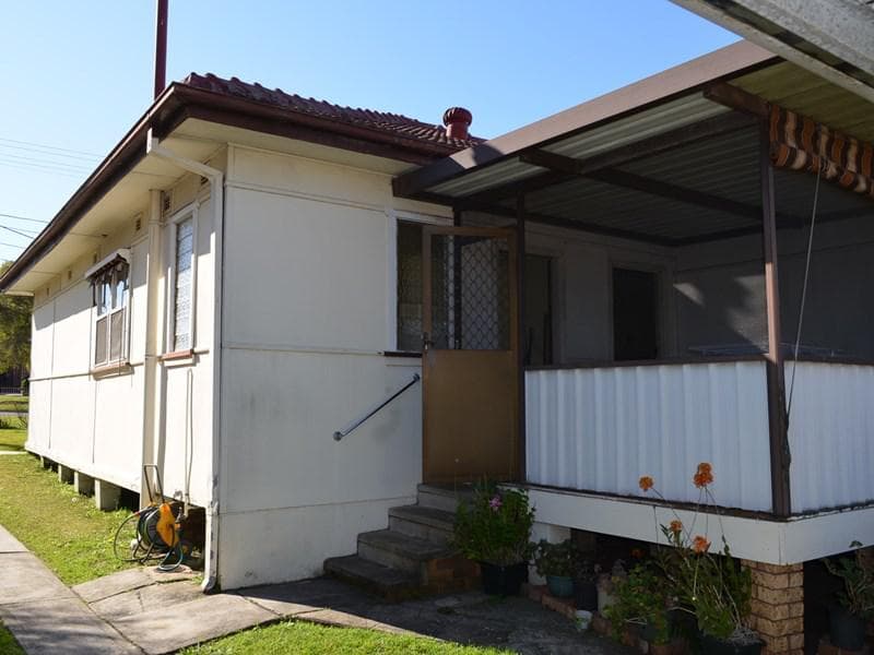 11/155																										Greenacre Road
														
								Greenacre, NSW 2190, Fairfield Heights - Thumbnail 4