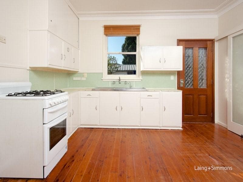 11/155																										Greenacre Road
														
								Greenacre, NSW 2190, Constitution Hill - Thumbnail 3