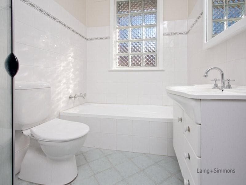 11/155																										Greenacre Road
														
								Greenacre, NSW 2190, Constitution Hill - Thumbnail 7