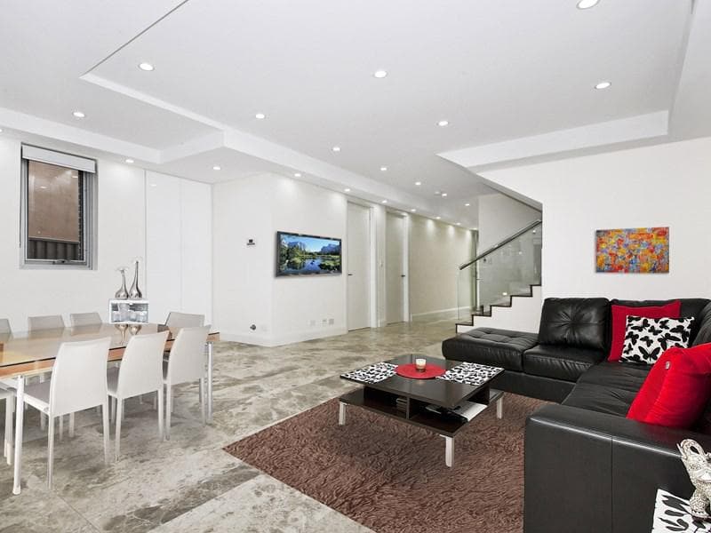 89a Northcote St, Canterbury, Canterbury - Thumbnail 2