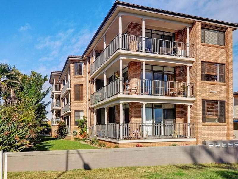 4/26 Burrawan Street, Port Macquarie, Port Macquarie - Image 1