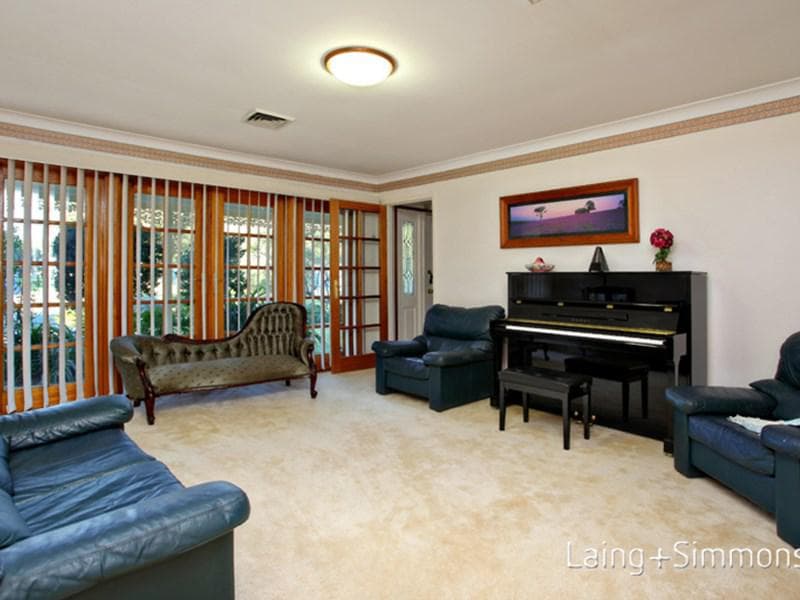 2 Hawke Place, Kings Langley, Kings Langley - Thumbnail 2