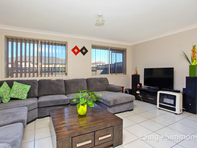 34 Taradale Drive, Ropes Crossing, Ropes Crossing - Thumbnail 2