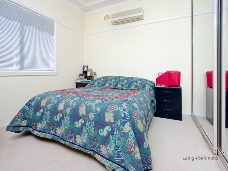 12 Birtles Avenue, Pendle Hill, Pendle Hill - Thumbnail 4