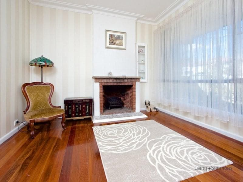 17 Killeen Street, Wentworthville, Wentworthville - Thumbnail 4