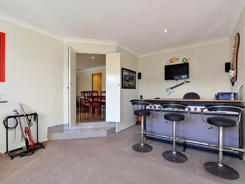 11/1161-1171																										Pittwater Road
														
								Collaroy, NSW 2097, Port Macquarie - Thumbnail 8