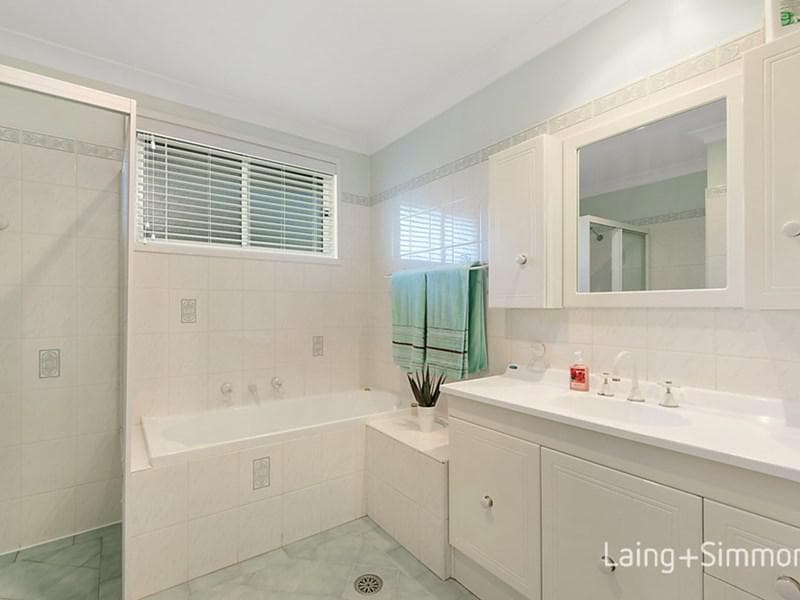 35 Nathaniel Parade, Kings Langley, Kings Langley - Thumbnail 7