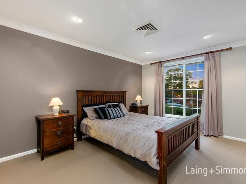 35 Nathaniel Parade, Kings Langley, Kings Langley - Thumbnail 8