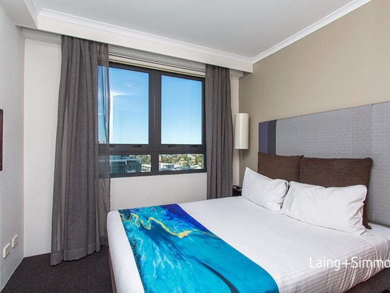 1402/1-3 Valentine Ave, Parramatta, Parramatta - Thumbnail 4