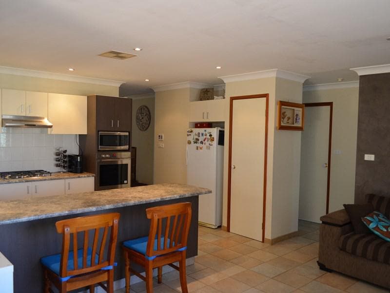 93 Lancaster Avenue, Cecil Hills, Cecil Hills - Thumbnail 6