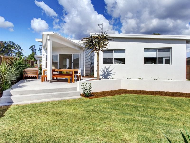 9 Yarralumla Parade, Port Macquarie, Port Macquarie - Image 1