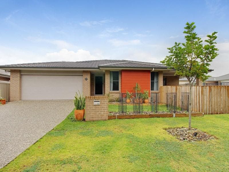 22 Caitlin Darcy Parkway, Port Macquarie, Port Macquarie - Image 1