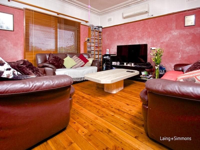 11/1161-1171																										Pittwater Road
														
								Collaroy, NSW 2097, Merrylands - Thumbnail 2