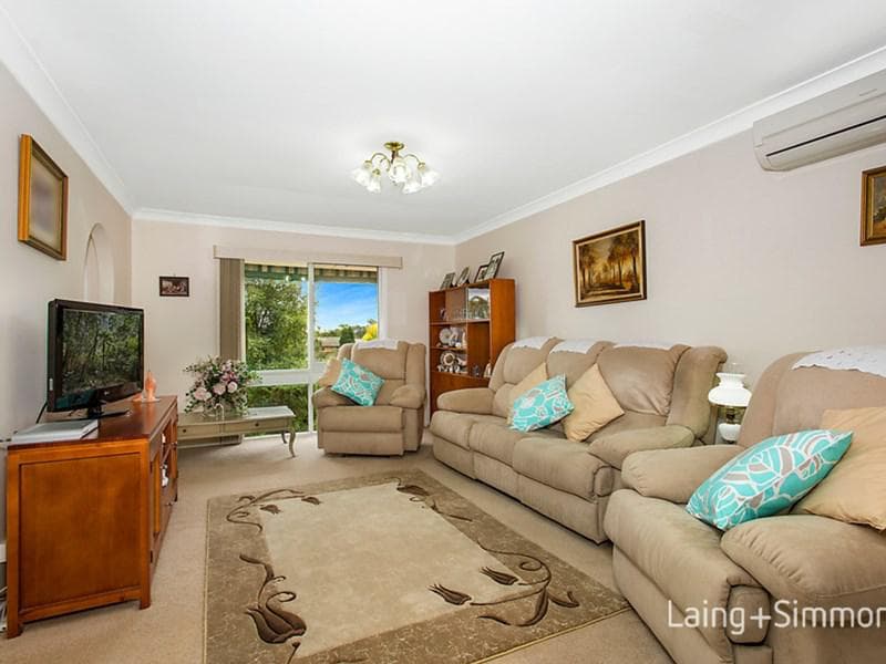 12 Anderson Rd, Kings Langley, Kings Langley - Thumbnail 2