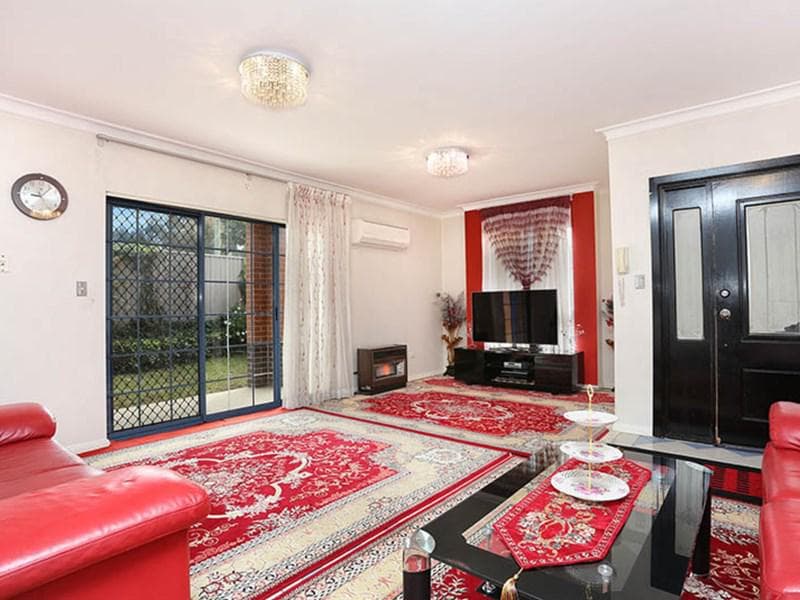 1/126 - 128 John Street, Merrylands, Merrylands - Thumbnail 3