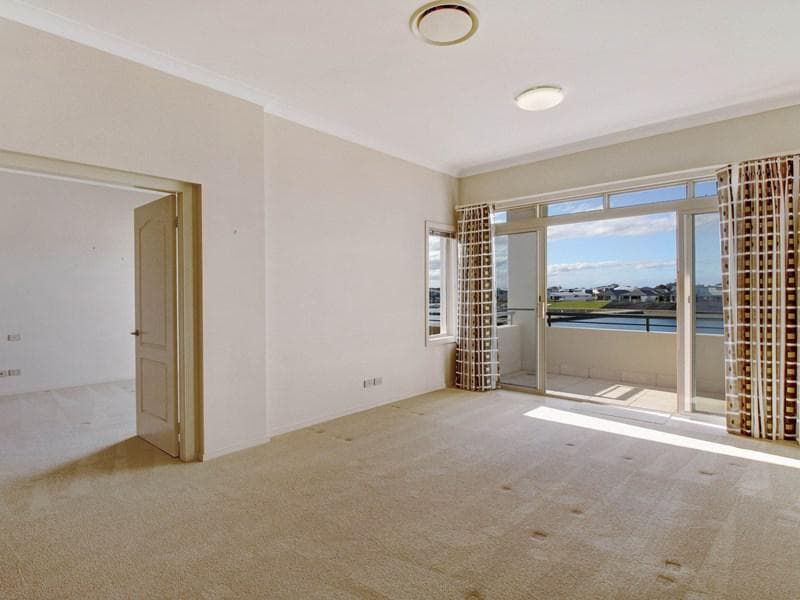 36 The Promenade, Port Macquarie, Port Macquarie - Thumbnail 5