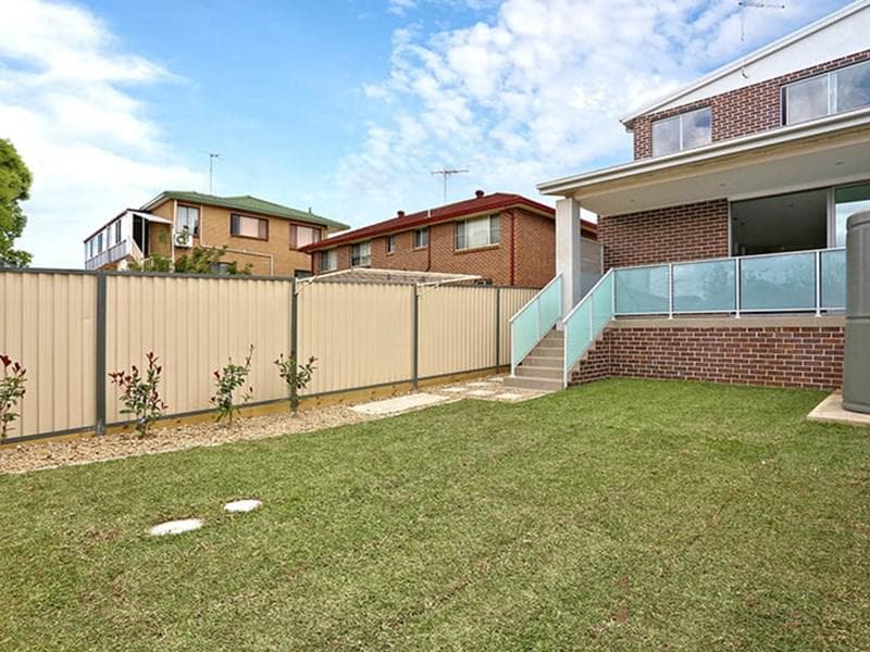 562 & 562a Guildford Road, Guildford West, Guildford West - Thumbnail 5