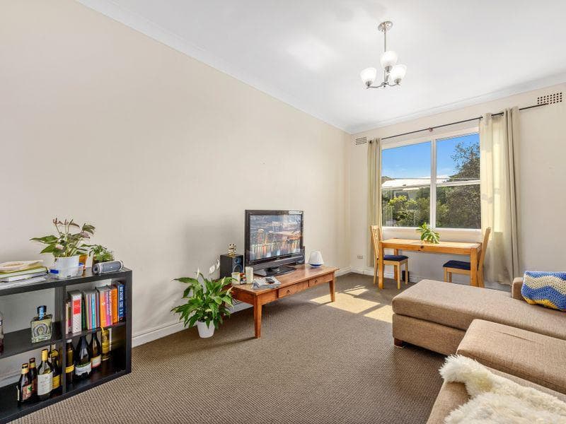 4/61 Fletcher Street, Tamarama, Tamarama - Image 1