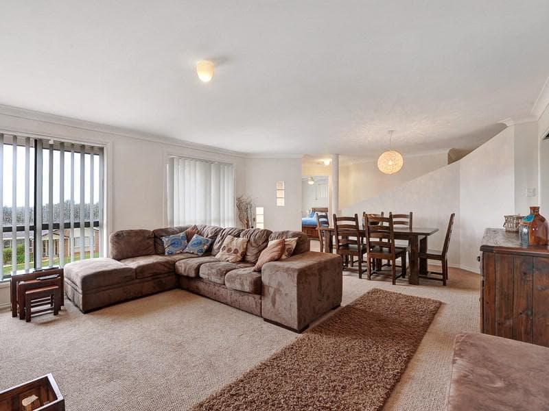 8 Waterford Terrace, Port Macquarie, Port Macquarie - Thumbnail 4