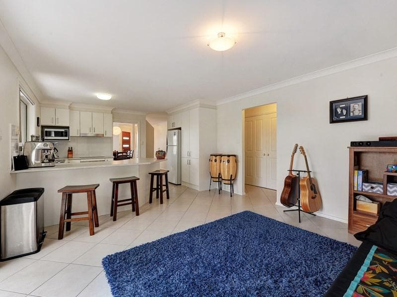 8 Waterford Terrace, Port Macquarie, Port Macquarie - Thumbnail 5